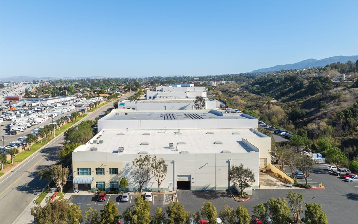 Aerial view of 2900 Palisades Avenue in Corona